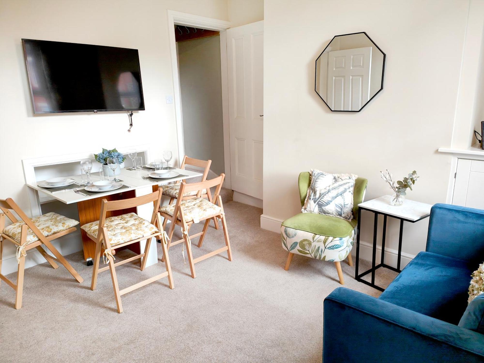Douglas House, Near Hospital, Attractive And Comfy 2 Bedroom House With Enclosed Yard To Rear Карлайл Екстериор снимка